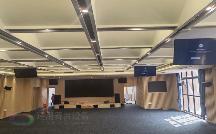 科技賦能，匠心筑造 通用舞臺承建南京某學院報告廳即將圓滿交付，打造現代化多功能學術殿堂